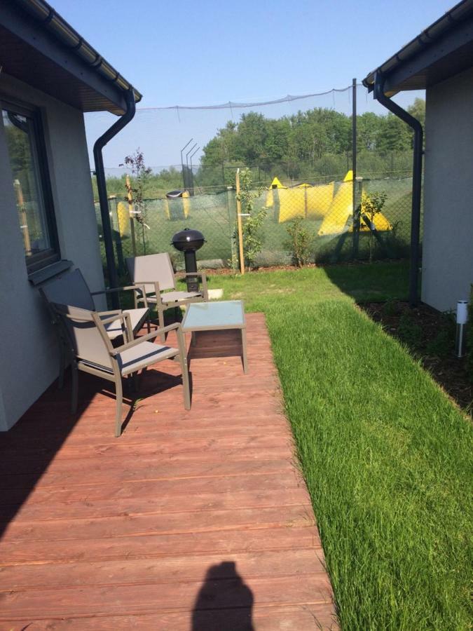 Domki Wsrod Jabloni Gąski Exteriör bild